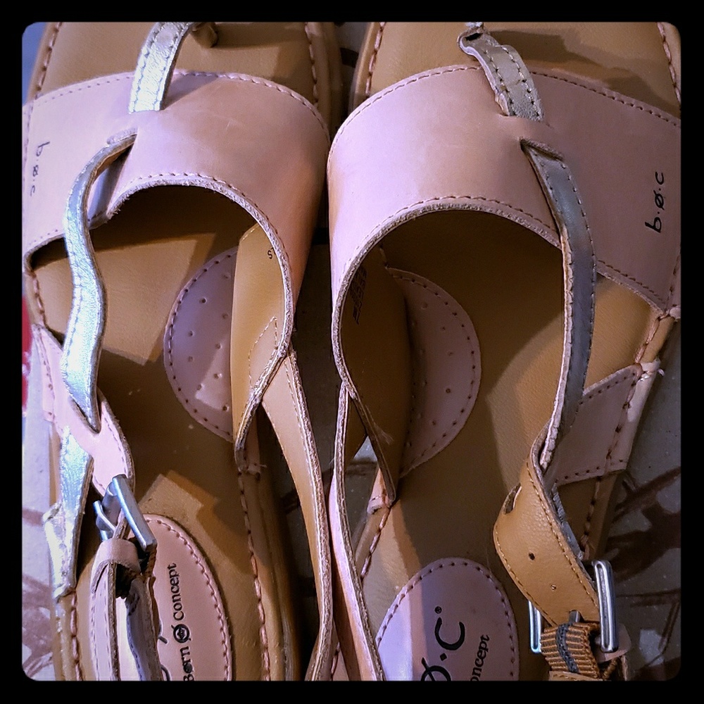 B.O.C Lowery Leather Split Toe Casual Slingback